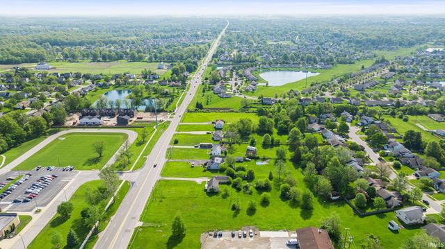 6452 Saint Joe Center Road, Fort Wayne, IN 46835