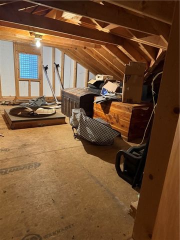 101 Saturn Avenue, Holiday Island, AR 72631