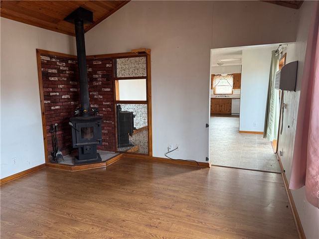 101 Saturn Avenue, Holiday Island, AR 72631