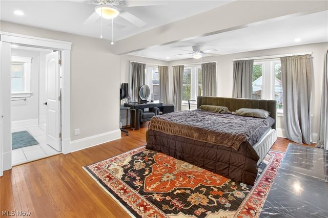 3205 Mapledale Avenue, Cleveland, OH 44109