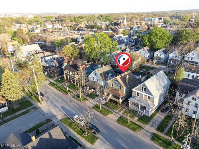 3205 Mapledale Avenue, Cleveland, OH 44109