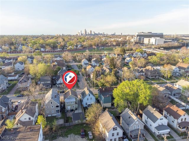 3205 Mapledale Avenue, Cleveland, OH 44109