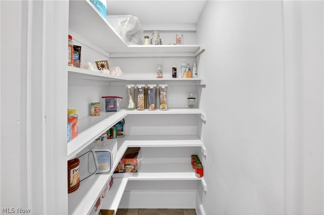 3205 Mapledale Avenue, Cleveland, OH 44109