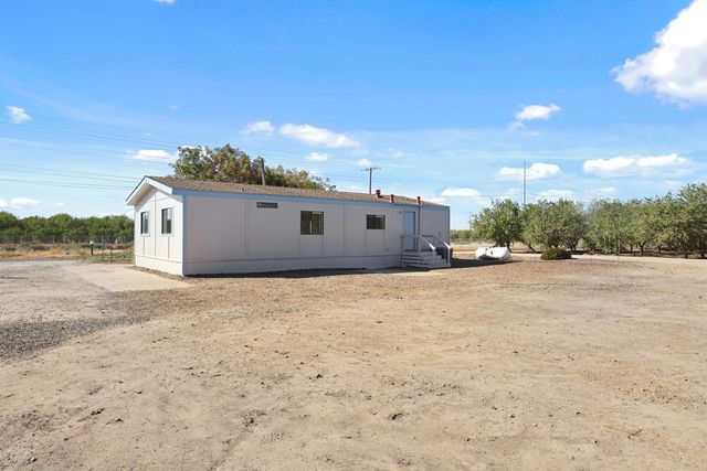 3443 Kansas Ave, Modesto, CA 95358