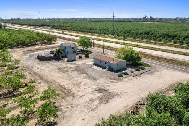 3443 Kansas Ave, Modesto, CA 95358