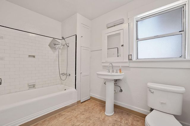 3443 Kansas Ave, Modesto, CA 95358