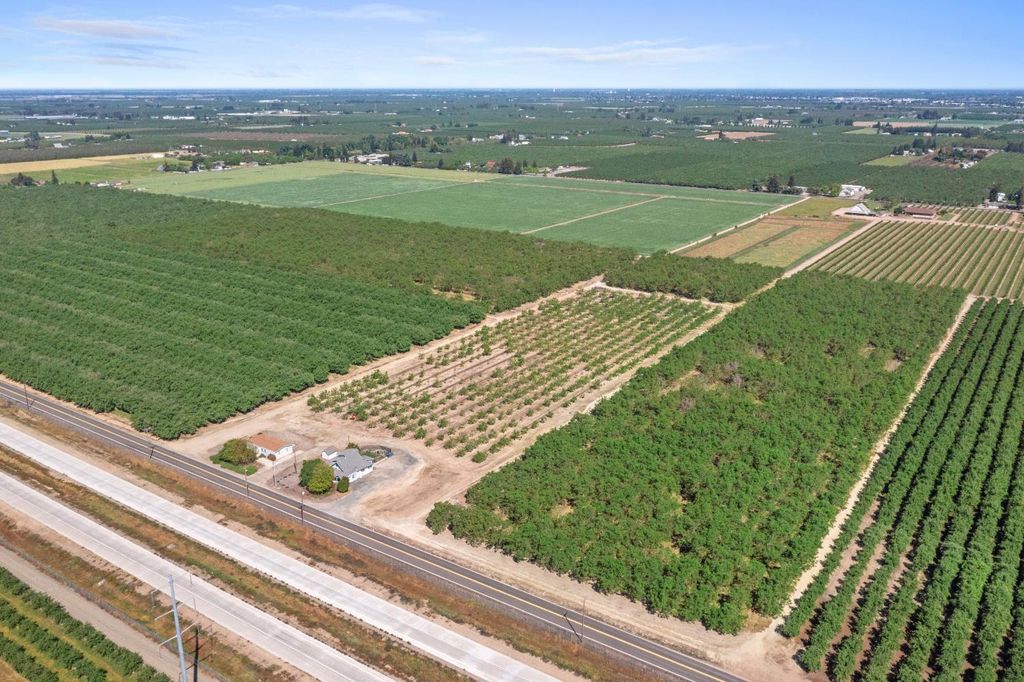 3443 Kansas Ave, Modesto, CA 95358