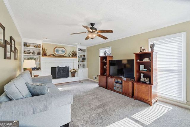 4895 Puritan Drive, Sugar Hill, GA 30518