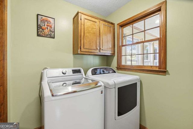 4895 Puritan Drive, Sugar Hill, GA 30518