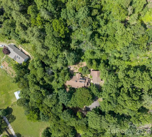 235 Bull Creek Road, Asheville, NC 28805