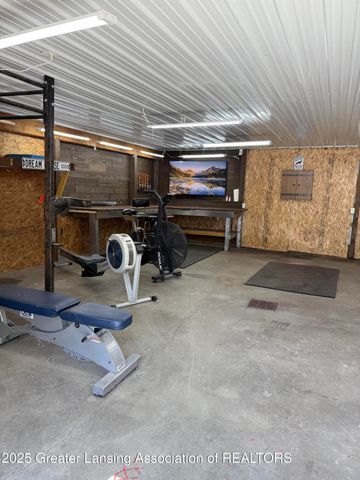 412 N Scott Drive, Farwell, MI 48622