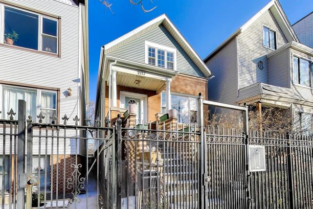 2527 N Ashland Avenue, Chicago, IL 60614