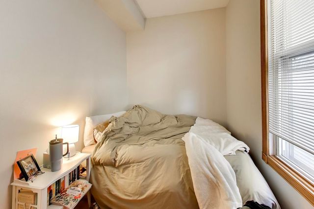 2527 N Ashland Avenue, Chicago, IL 60614