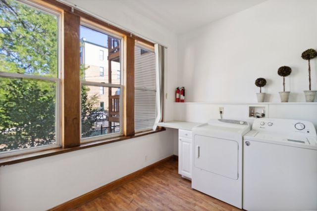 2527 N Ashland Avenue, Chicago, IL 60614