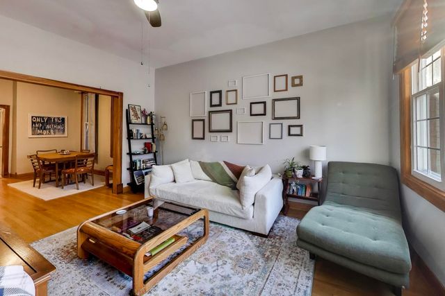 2527 N Ashland Avenue, Chicago, IL 60614