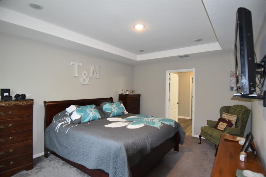 Image 17 of property listing at 14241 RAVINE AVENUE, Weeki Wachee, FL 34614