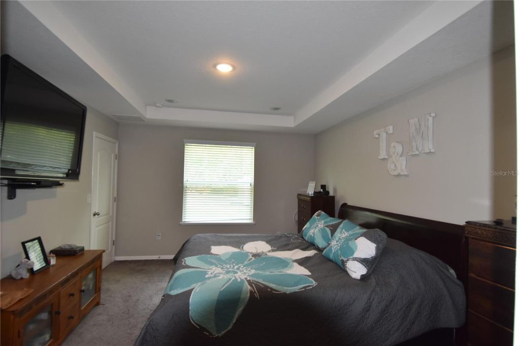Image 19 of property listing at 14241 RAVINE AVENUE, Weeki Wachee, FL 34614