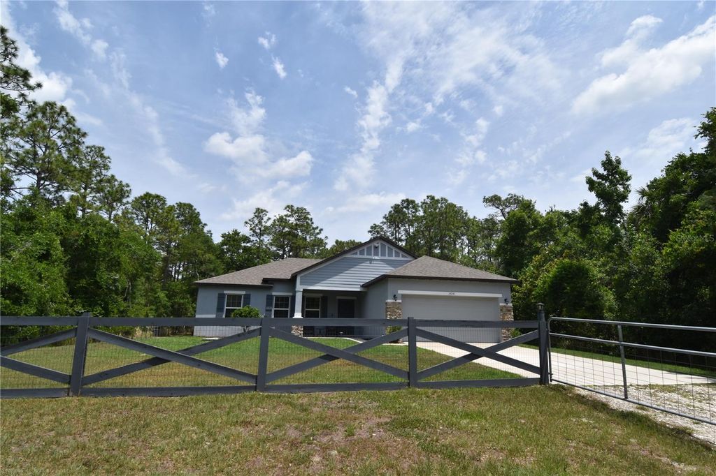 Image 40 of property listing at 14241 RAVINE AVENUE, Weeki Wachee, FL 34614
