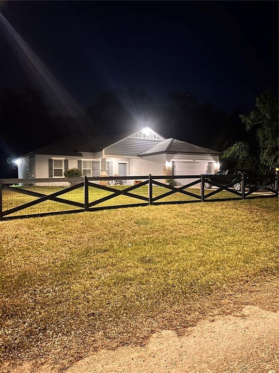Image 42 of property listing at 14241 RAVINE AVENUE, Weeki Wachee, FL 34614