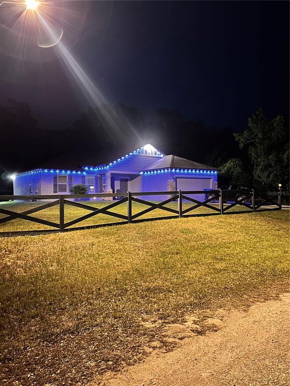Image 46 of property listing at 14241 RAVINE AVENUE, Weeki Wachee, FL 34614