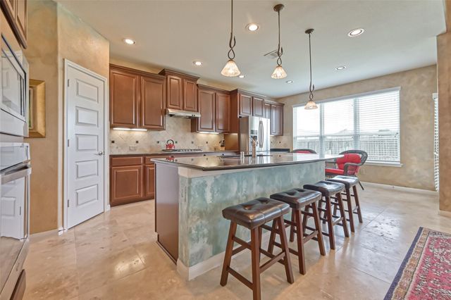 17910 Bella Ava Drive, Tomball, TX 77377