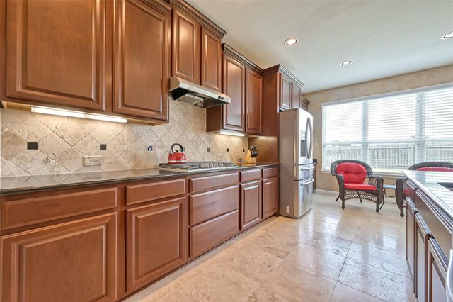 17910 Bella Ava Drive, Tomball, TX 77377