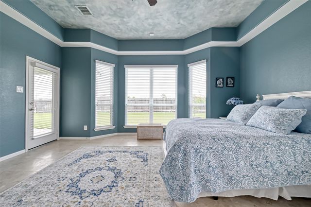 17910 Bella Ava Drive, Tomball, TX 77377