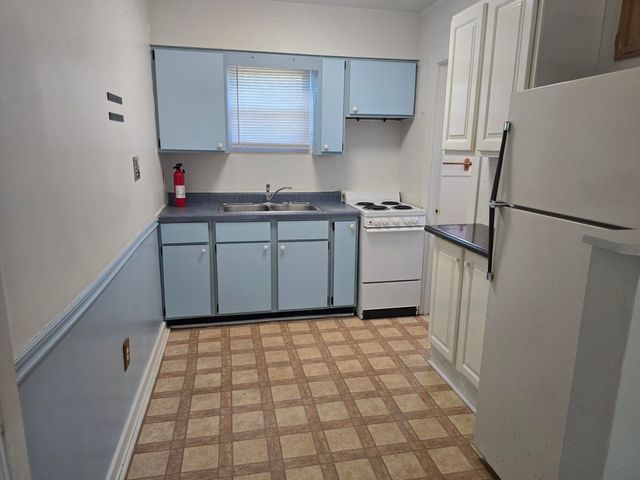 551 E MIRACLE STRIP Parkway, 7, Mary Esther, FL 32569