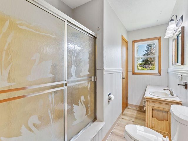 1611 E 87th Street, Bloomington, MN 55425