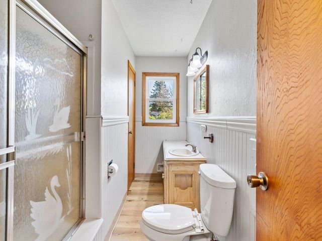 1611 E 87th Street, Bloomington, MN 55425
