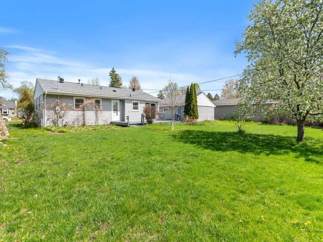 1611 E 87th Street, Bloomington, MN 55425