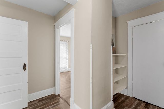 110 W 7th Street, Mishawaka, IN 46544