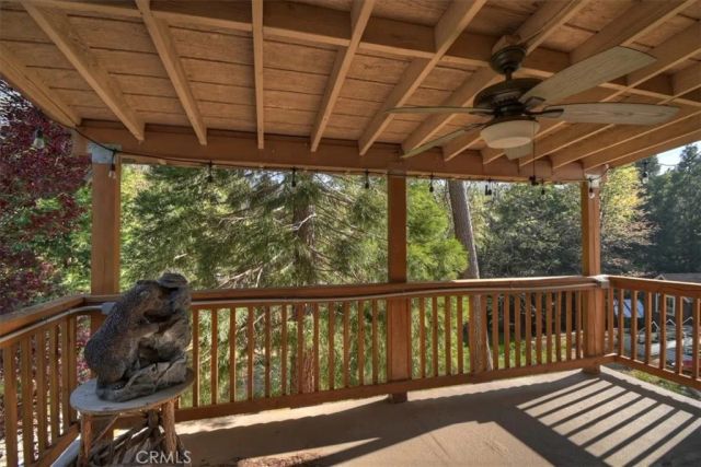 23723 Hillside, Crestline, CA 92325