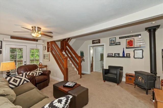 23723 Hillside, Crestline, CA 92325