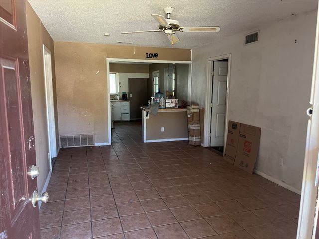 1722 Buena Vista Street, Mesquite, TX 75149