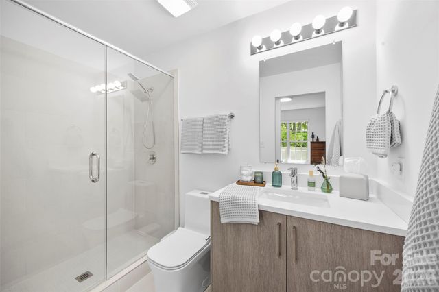 1511 Briar Creek Road B, Charlotte, NC 28205
