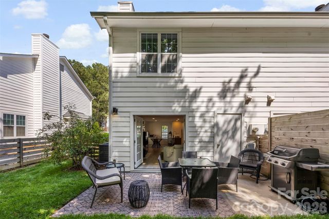 1511 Briar Creek Road B, Charlotte, NC 28205