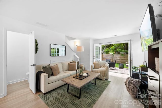 1511 Briar Creek Road B, Charlotte, NC 28205