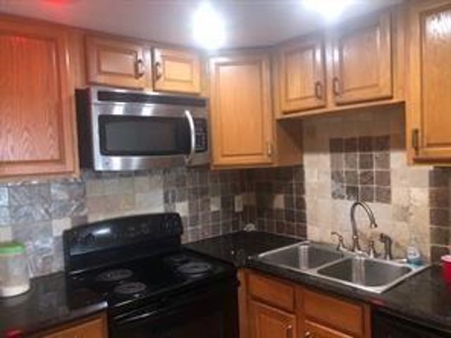 4174 Inverrary Drive 907, Lauderhill, FL 33319
