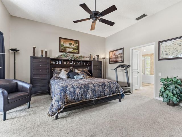 4830 LONGWATER WAY, Tampa, FL 33615