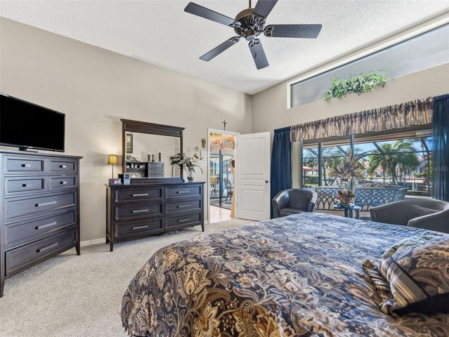 4830 LONGWATER WAY, Tampa, FL 33615