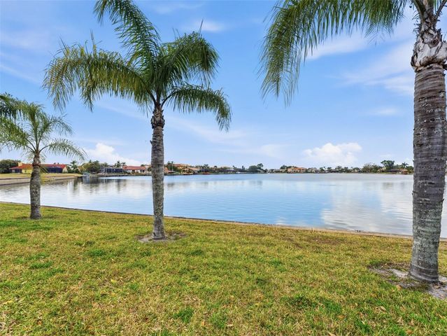 4830 LONGWATER WAY, Tampa, FL 33615