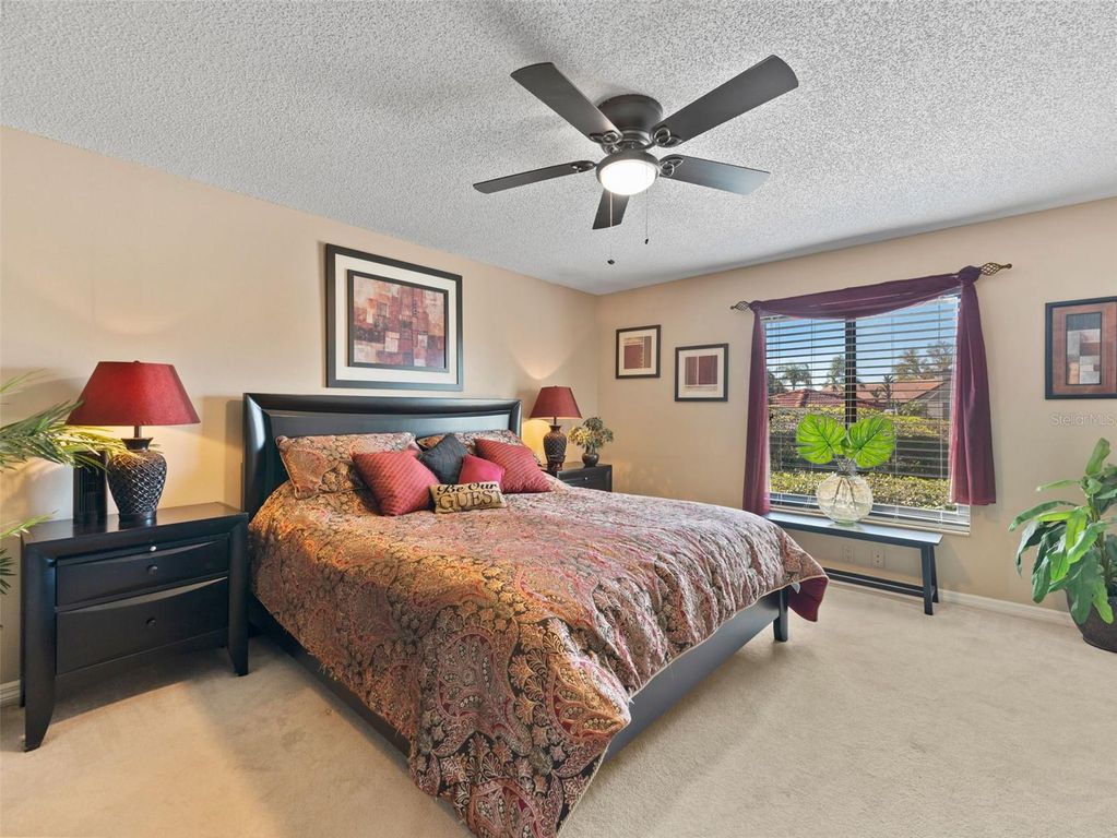 Image 28 of property listing at 4830 LONGWATER WAY, Tampa, FL 33615