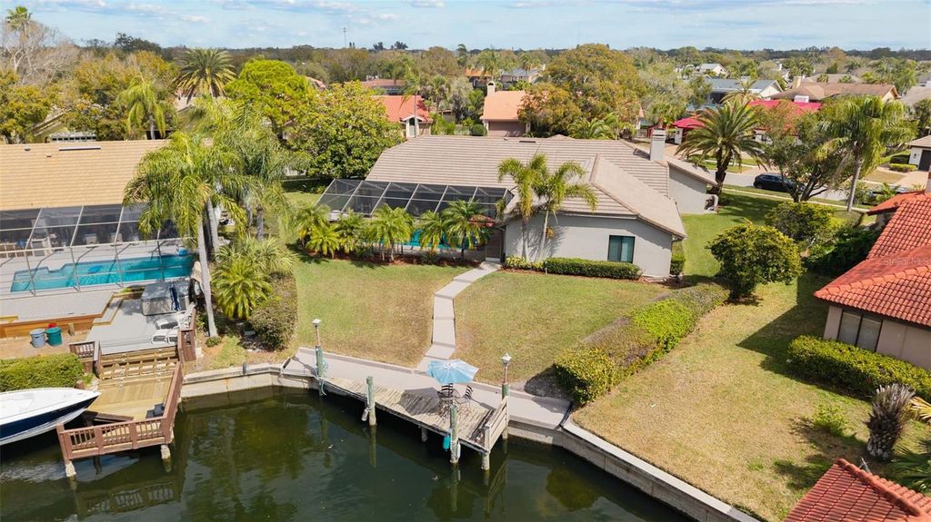 Image 50 of property listing at 4830 LONGWATER WAY, Tampa, FL 33615