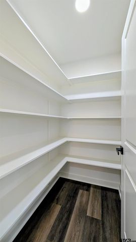 10374 CR 338, Lindale, TX 75771