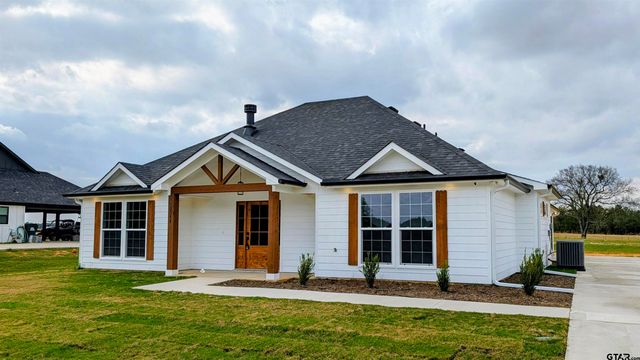 10374 CR 338, Lindale, TX 75771