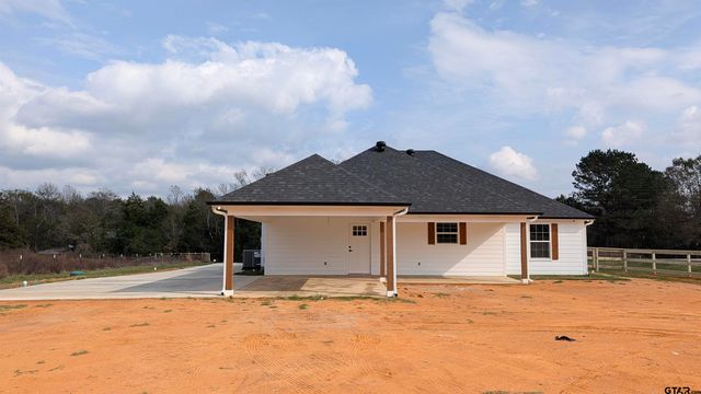 10374 CR 338, Lindale, TX 75771