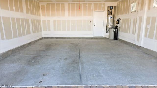 115 Charlie Chase Avenue, Henderson, NV 89011