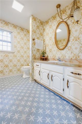 1250 Overhills Road, Linden, NC 28356