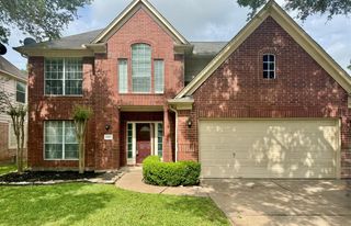 16902 Cobbler Crossing Drive, Sugar Land, TX 77498